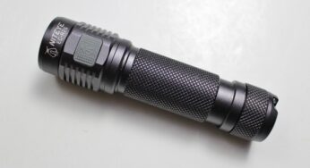 Niteye EC-R26 LED Flashlight Review