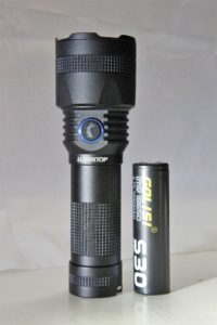 Lumintop Zoom and battery