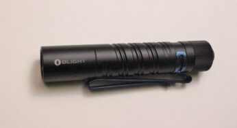 Olight i5T EOS Pocket AA LED Flashlight Review