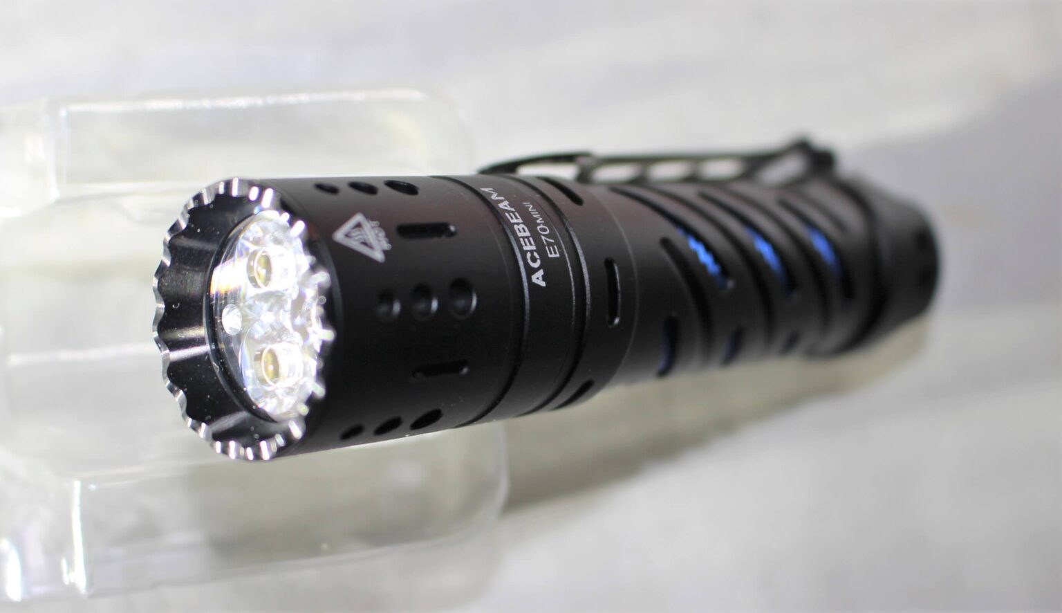 Acebeam E70 Mini High CRI LED Flashlight Review